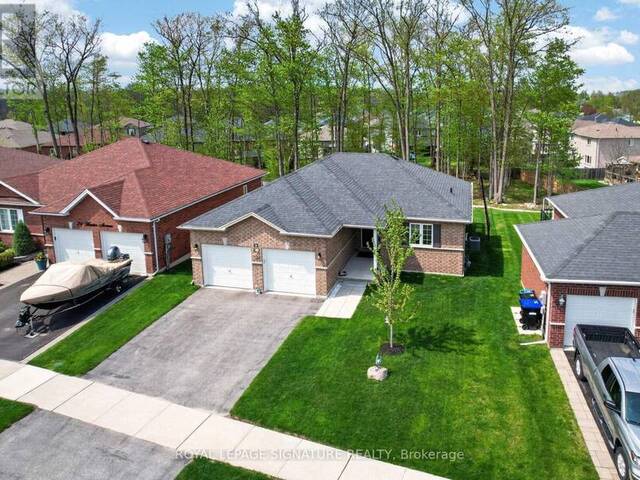 22 HUNTER AVENUE Tay Ontario, L0K 2A0 - 2 Bedrooms Home For Sale
