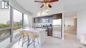 615 - 2212 LAKESHORE BOULEVARD W | Toronto Ontario | Slide Image Twelve