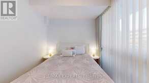 615 - 2212 LAKESHORE BOULEVARD W | Toronto Ontario | Slide Image Twenty-three