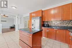 38 EIFFEL BOULEVARD | Brampton Ontario | Slide Image Sixteen