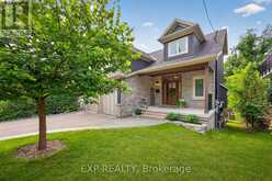 187 SHANTY BAY ROAD | Barrie Ontario | Slide Image Two