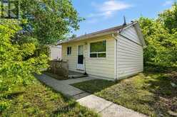 195 DUNKERRON AVENUE | Wasaga Beach Ontario | Slide Image Three
