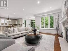 131 ESTELLE AVENUE Toronto Ontario, M2N 5H6