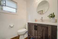 10 HEMINGFORD PLACE | Whitby Ontario | Slide Image Thirteen