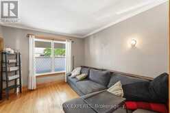 18 ROWE STREET | Oshawa Ontario | Slide Image Ten