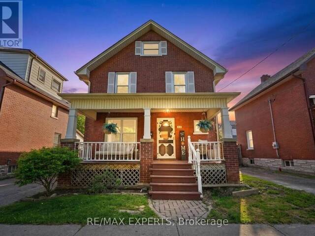 18 ROWE STREET Oshawa Ontario, L1H 5P5 - 3 Bedrooms Home For Sale