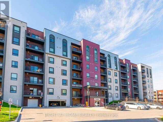 202 - 4 SPICE WAY Barrie Ontario, L9J 0M2 - 3 Bedrooms Condo For Sale