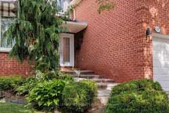 1207 DOGWOOD CRESCENT | Oakville Ontario | Slide Image Three