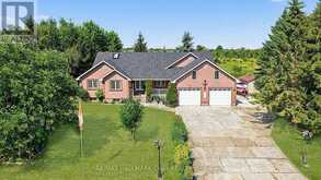 31 HILLSIDE DRIVE | Port Severn Ontario | Slide Image One