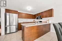 16 BOLSTER LANE | Uxbridge Ontario | Slide Image Eleven