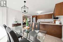 16 BOLSTER LANE | Uxbridge Ontario | Slide Image Thirteen