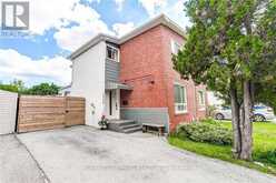 2488 BROOKHURST ROAD | Mississauga Ontario | Slide Image Two