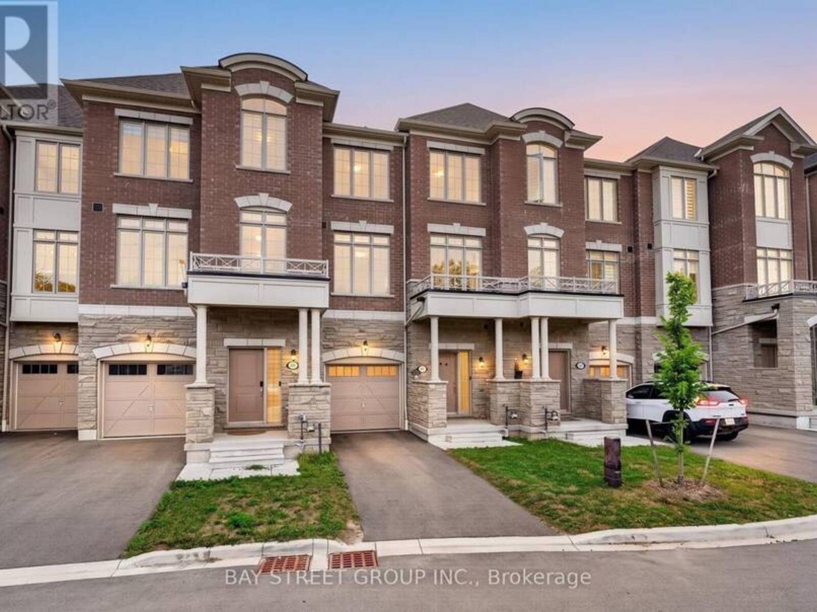 39 COOTE COURT, Ajax, Ontario L1T 0P5