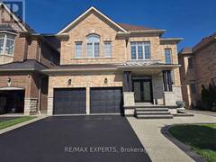 43 LEWIS AVENUE Bradford West Gwillimbury Ontario, L3Z 0X2