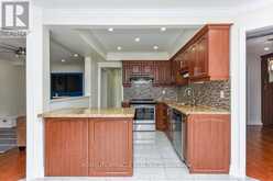 5449 HERITAGE HILLS BOULEVARD | Mississauga Ontario | Slide Image Seventeen