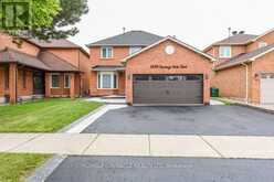 5449 HERITAGE HILLS BOULEVARD | Mississauga Ontario | Slide Image Two