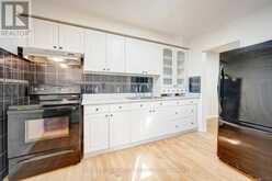 4 - 140 RIPLEY COURT | Oakville Ontario | Slide Image Eight