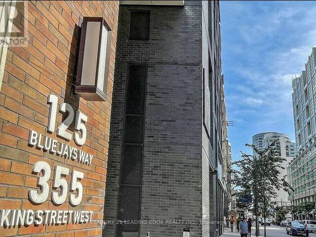3303 - 125 BLUE JAYS WAY Toronto Ontario, M5V 0N5 - 2 Bedrooms Condo For Sale