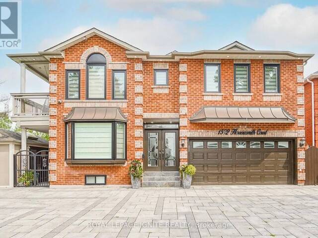 1592 HARROWSMITH COURT N Pickering Ontario, L1X 2L9 - 6 Bedrooms Home For Sale