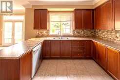 52 PRINCE WILLIAM WAY | Barrie Ontario | Slide Image Thirteen