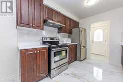 7700 KITTRIDGE DRIVE | Mississauga Ontario | Slide Image Ten