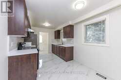 7700 KITTRIDGE DRIVE | Mississauga Ontario | Slide Image Eight