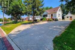 42 LAKE AVENUE N | Hamilton Ontario | Slide Image Three