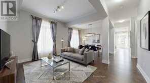 1 CITRINE DRIVE | Bradford West Gwillimbury Ontario | Slide Image Four