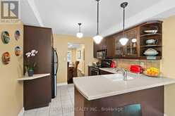 84 CONFEDERATION WAY | Markham Ontario | Slide Image Six