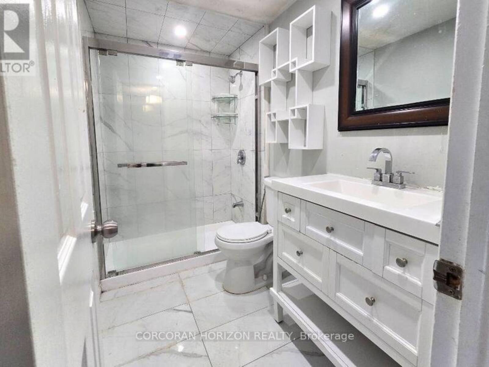 20 - 1600 CULVER DRIVE, London, Ontario N5V 3H5