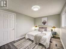 61 SORRELL CRESCENT | Markham Ontario | Slide Image Twelve