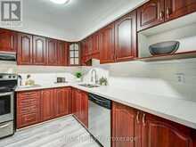 61 SORRELL CRESCENT | Markham Ontario | Slide Image Eight