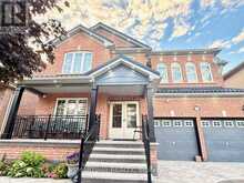 4 BLAZING STAR DRIVE | Brampton Ontario | Slide Image Four