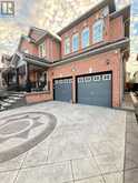 4 BLAZING STAR DRIVE | Brampton Ontario | Slide Image Five