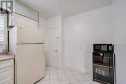 200 ELMHURST AVENUE | Toronto Ontario | Slide Image Fifteen