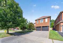 63 ERIC CLARKE DRIVE | Whitby Ontario | Slide Image Thirty-eight