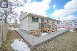 7631 WAYNE STREET | Niagara Falls Ontario | Slide Image One