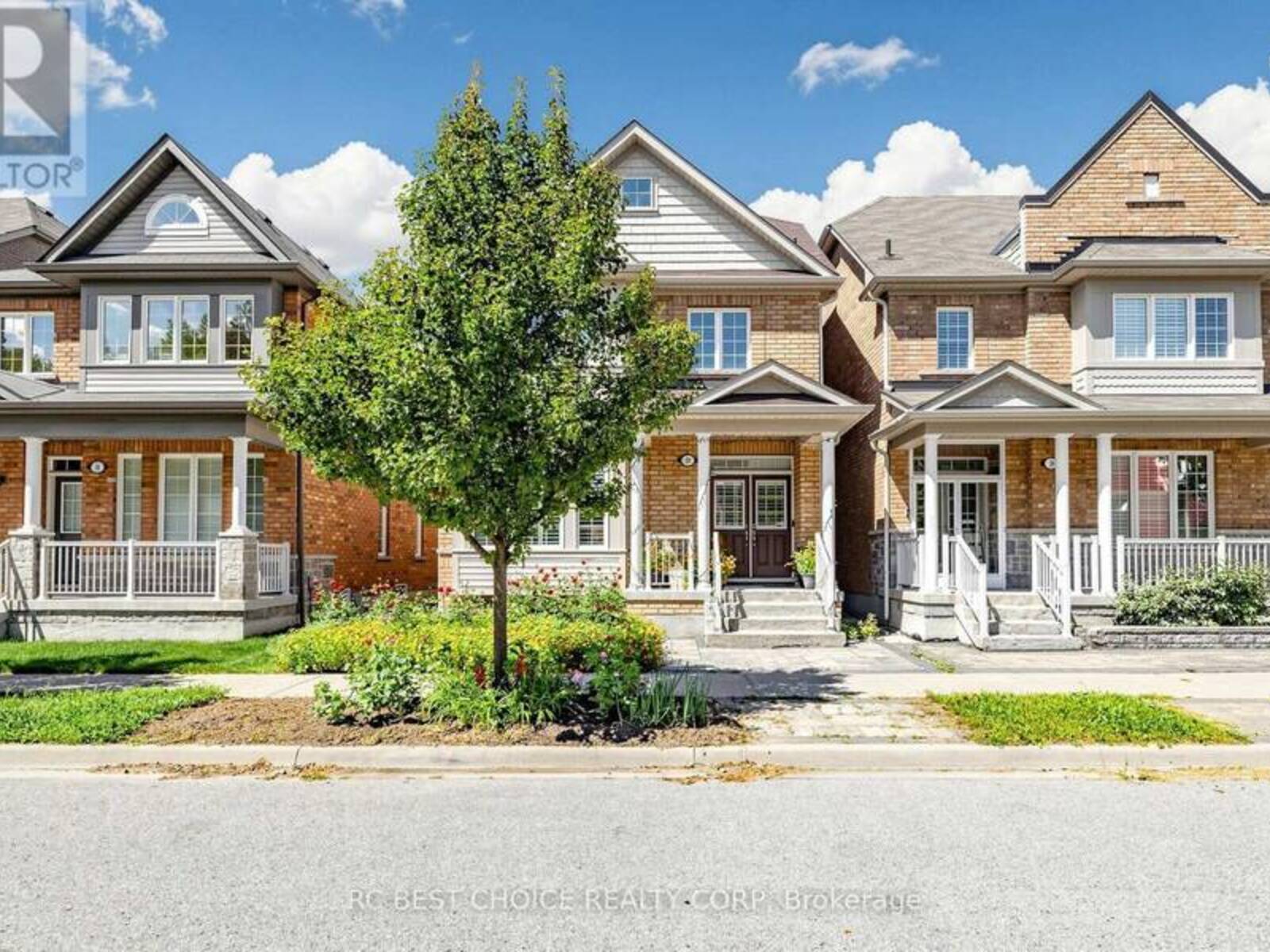 18 CHAUNCEY COURT, Markham, Ontario L6B 1H1