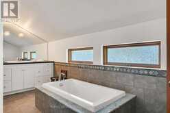 15625 8TH CONCESSION ROAD | Schomberg Ontario | Slide Image Thirty