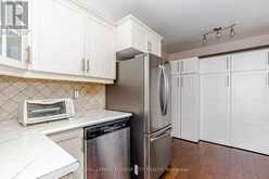 22 WALLINGFORD COURT | Brampton Ontario | Slide Image Twelve