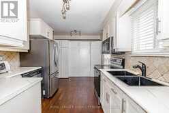 22 WALLINGFORD COURT | Brampton Ontario | Slide Image Thirteen