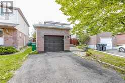 22 WALLINGFORD COURT | Brampton Ontario | Slide Image Four