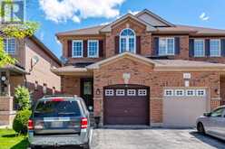 45 RIDGEFIELD COURT | Brampton Ontario | Slide Image One