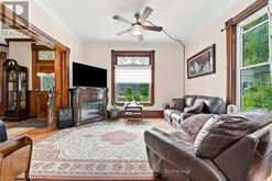 158 ST LAWRENCE STREET E | Madoc Ontario | Slide Image Ten