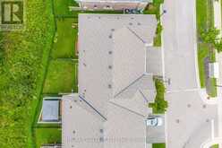 9 OLIANA WAY | Brampton Ontario | Slide Image Six