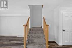 296 BRADSHAW DRIVE | Stratford Ontario | Slide Image Nine