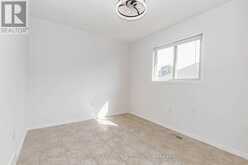 47 QUEENSWAY DRIVE | Strathroy-Caradoc Ontario | Slide Image Thirty-five