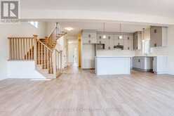 46 FORD DRIVE | Stratford Ontario | Slide Image Nine