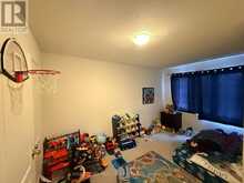 534 WINDFIELDS FARM DRIVE W | Oshawa Ontario | Slide Image Twelve