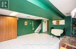 66 SHERMAN AVENUE N | Hamilton Ontario | Slide Image Thirty-one